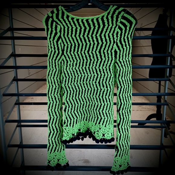 Unbranded Long Sleeve Stretch Top - Picture 2 of 6